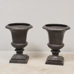 1614 4363 GARDEN URNS